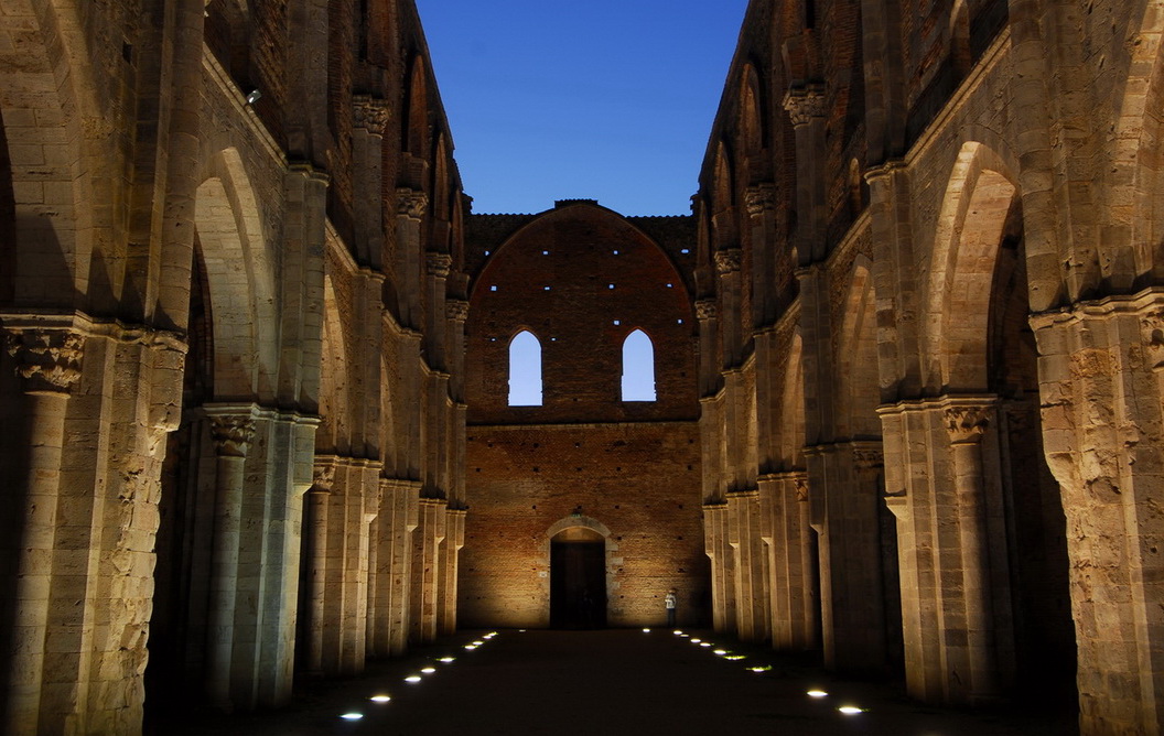 San Galgano......con un altra Luce.....